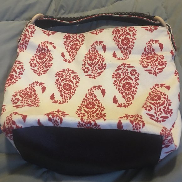 Stephani Johnson white cloth shoulder bag with red designs - Picture 2 of 2